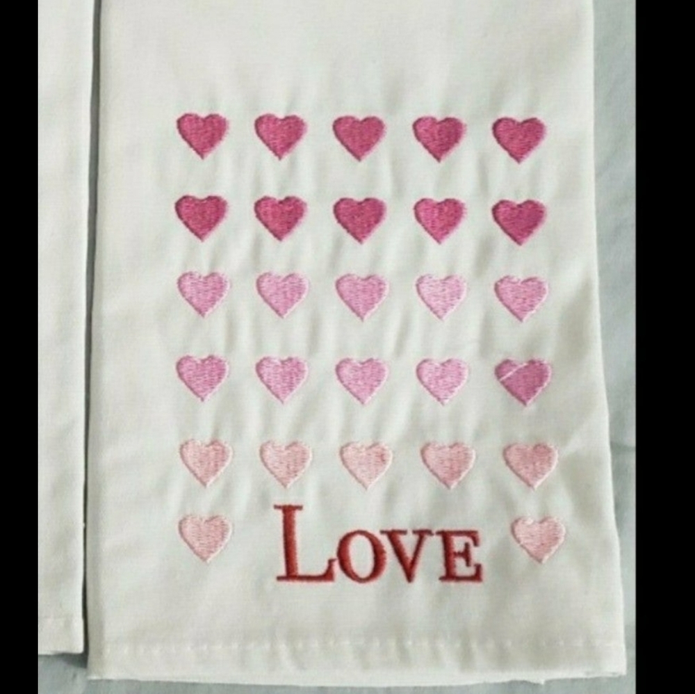 1 (One) Love Embroidered Hearts Towel, Bath, Kitchen, Gift, 100% Cotton,NWT